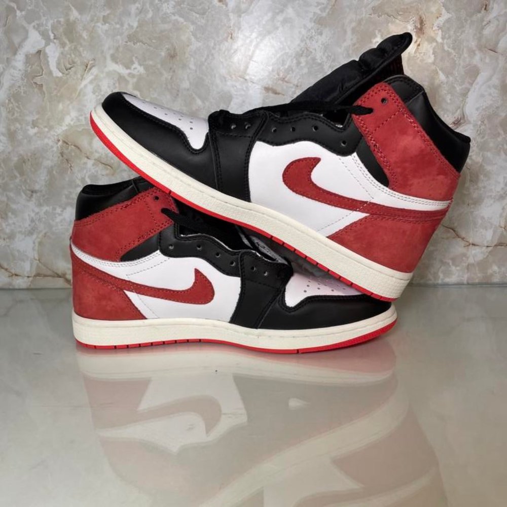 Jordan 1(UA) Size 12 - Picture 4 of 4